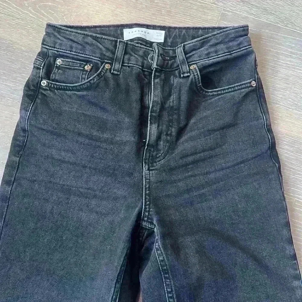 Topshop Premium Mom Tapered Jeans - Picture 7 of 8